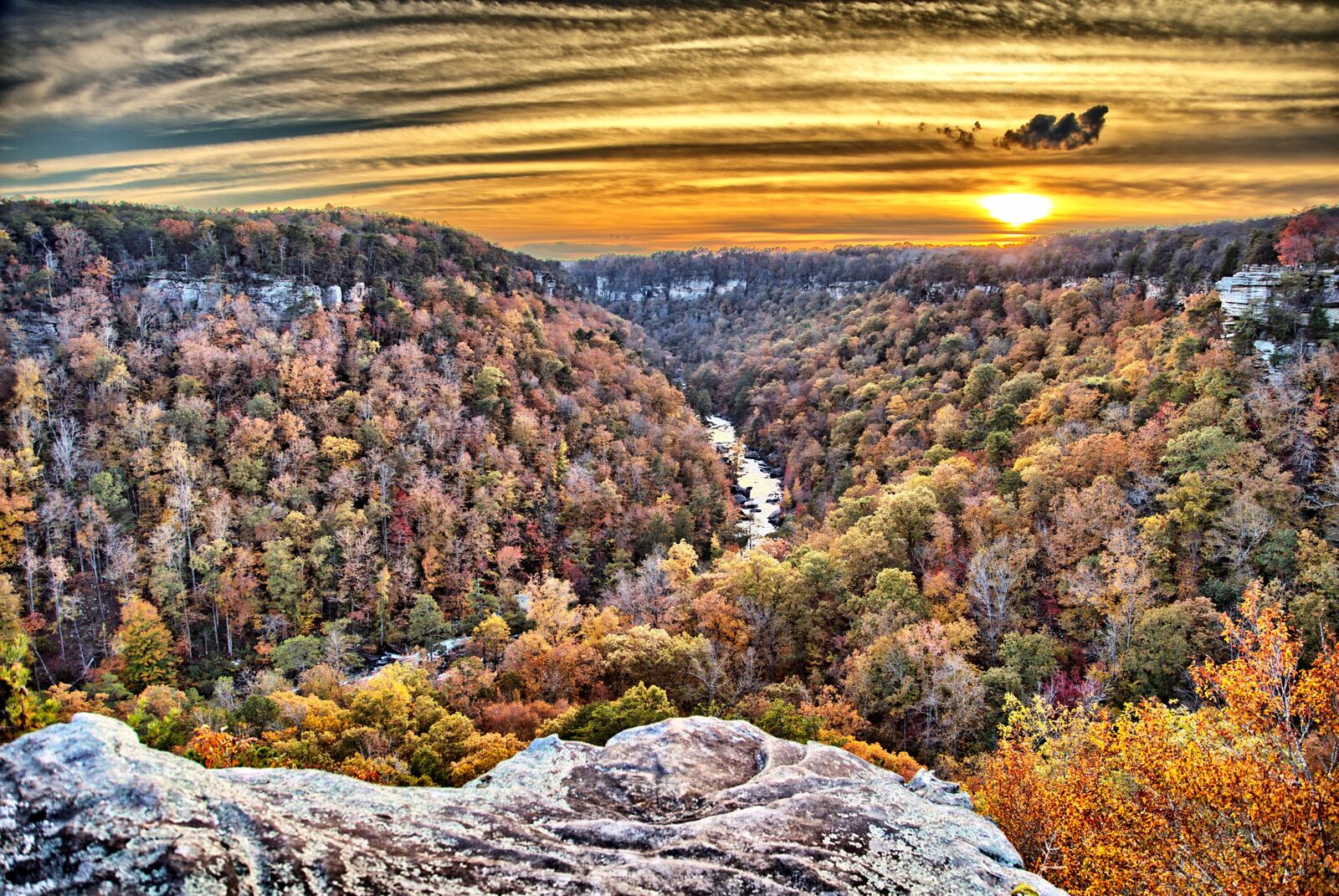 Northeast Alabama: See the Vibrant Colors of Fall