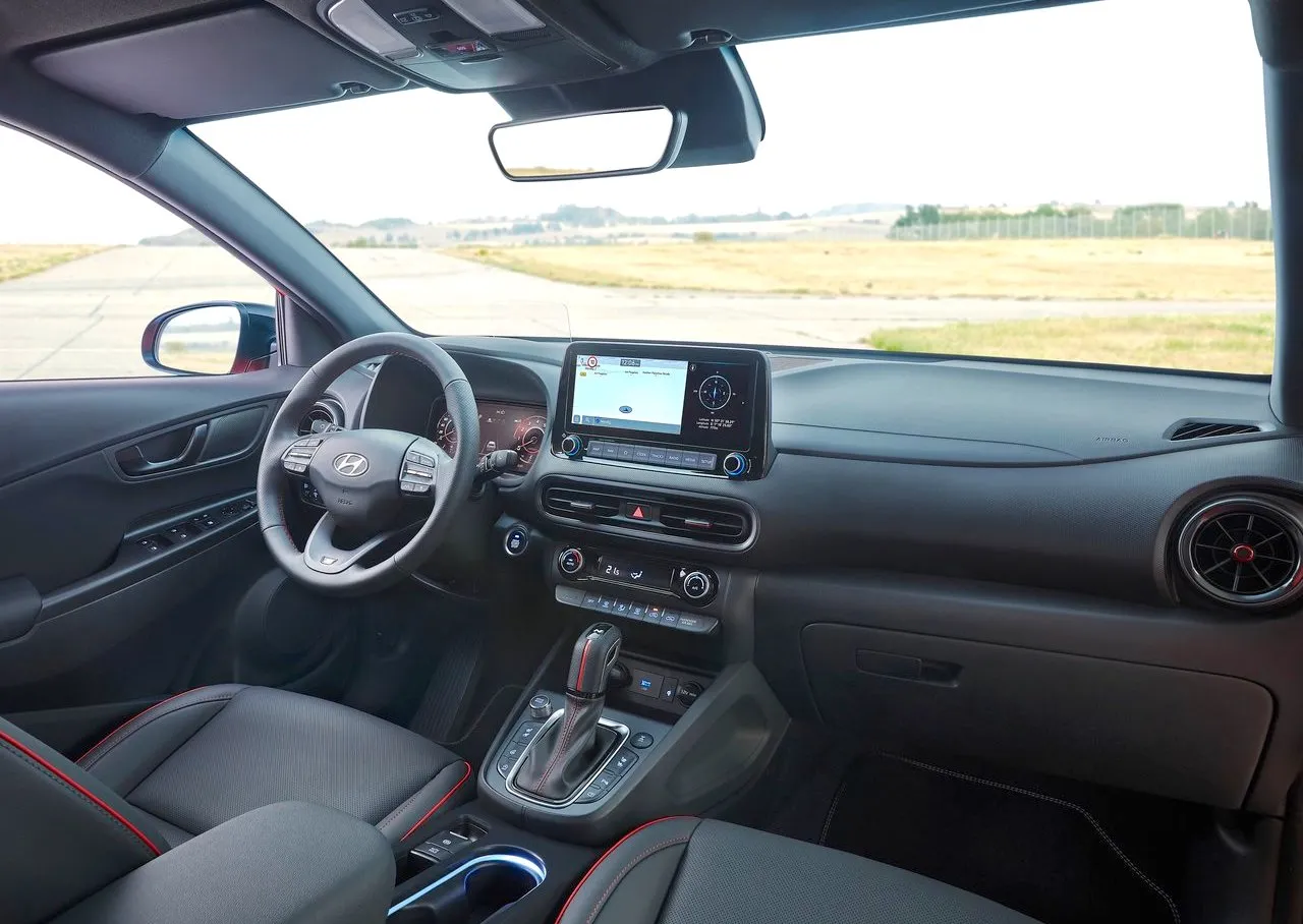 Hyundai Kona 2021 interior