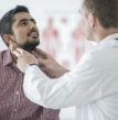 homem em consulta com o endocrinologista