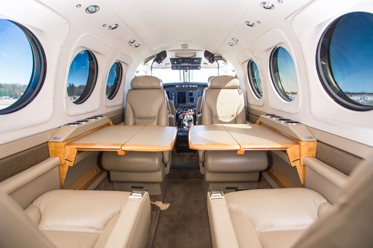 King Air C90 Interior | atelier-yuwa.ciao.jp