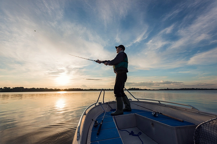 fisherman-casting-line.webp