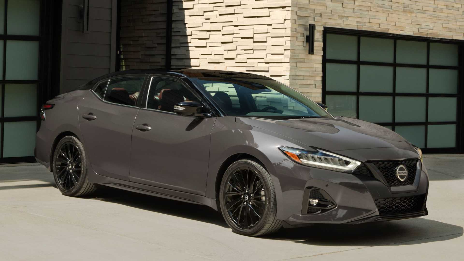 Nissan Maxima 2021 40th Anniversary Edition
