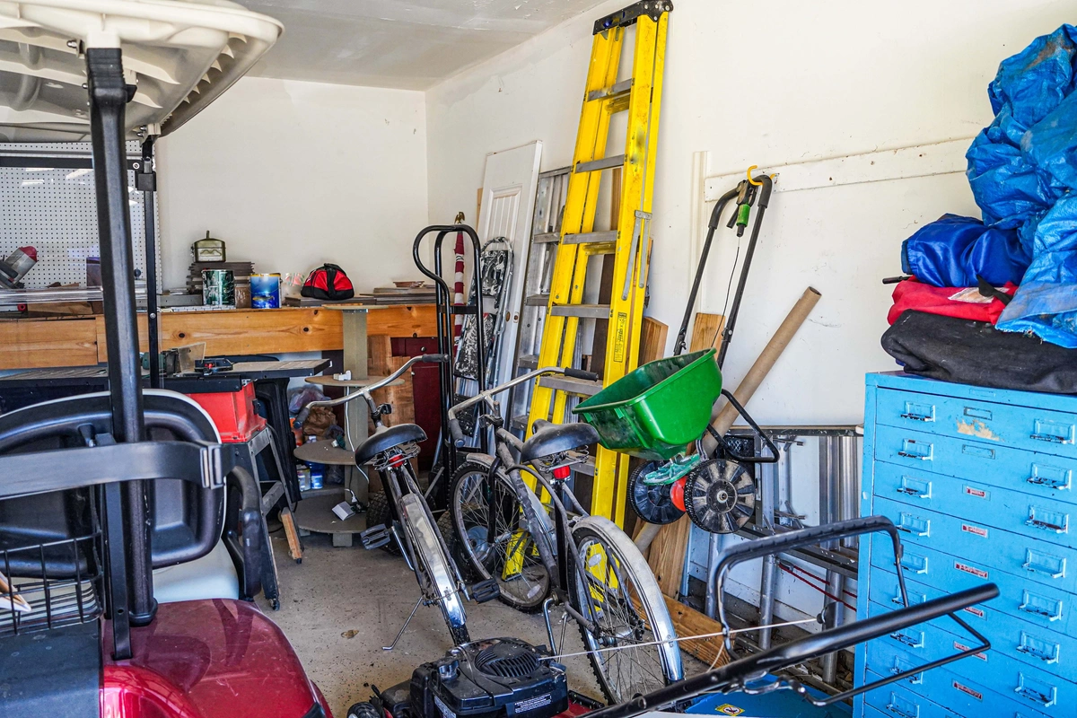 Turn clutter into cash: how to make easy money renting stuff out you ...