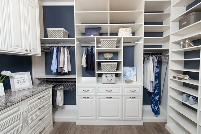 _1-closet.webp