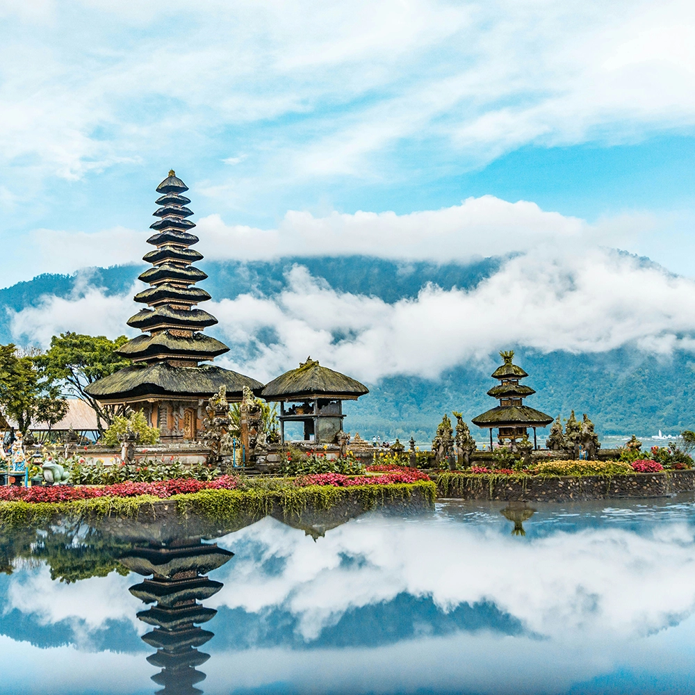 Ulun Danu Beratan Temple, Bali.webp