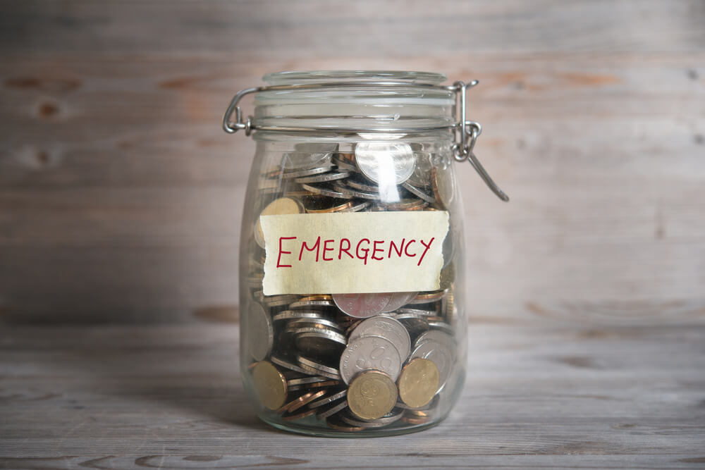 managing monthly planner with an emergency fund