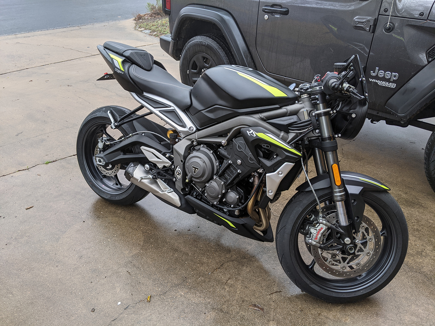 Kyle Goode's 2020 Triumph Street Triple RS.jpg