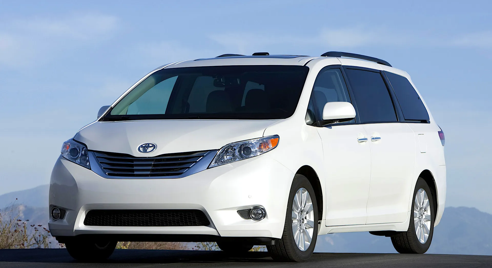 Toyota Sienna 2011