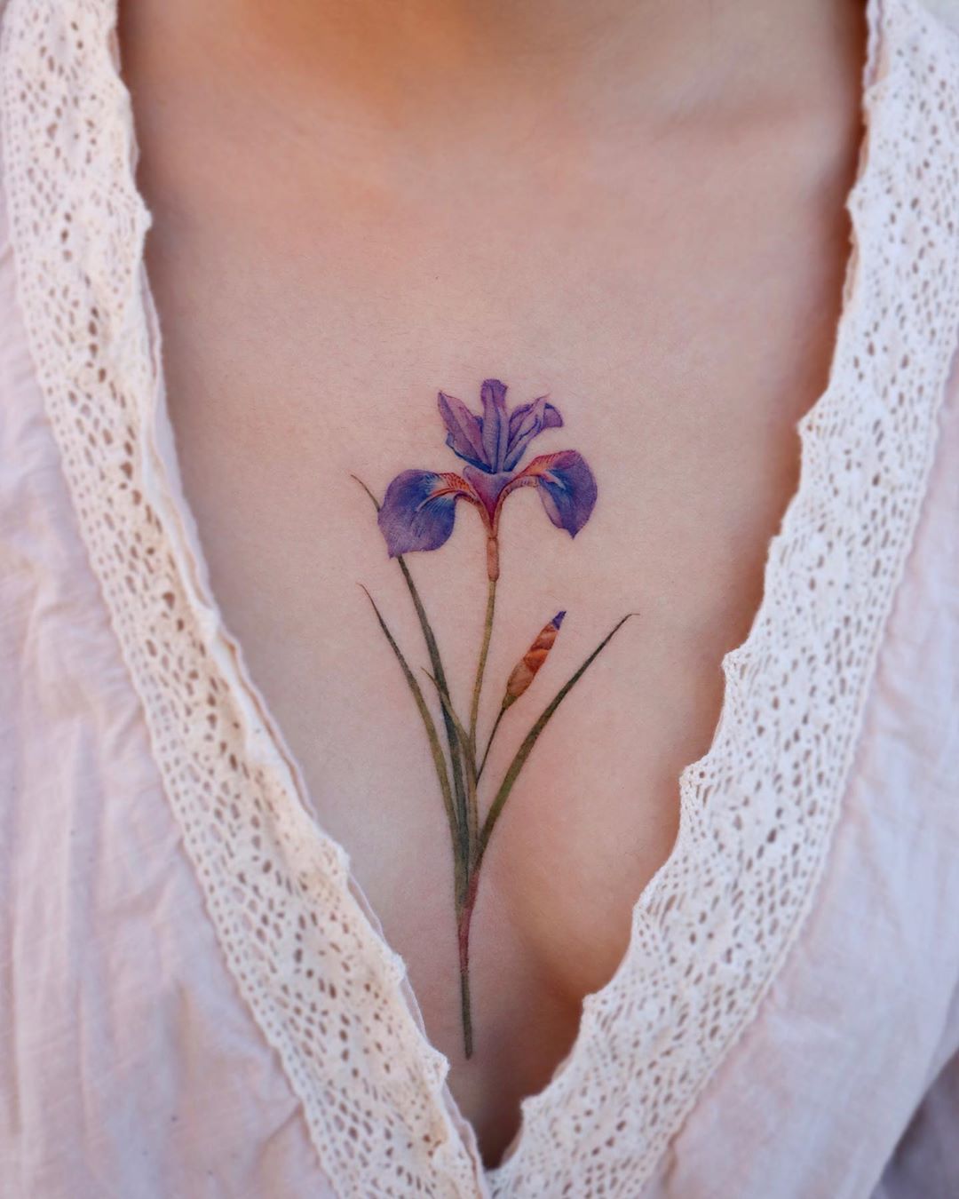 realistic iris tattoo