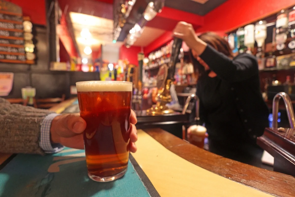 20 ways to curb spending when you’re at the pub