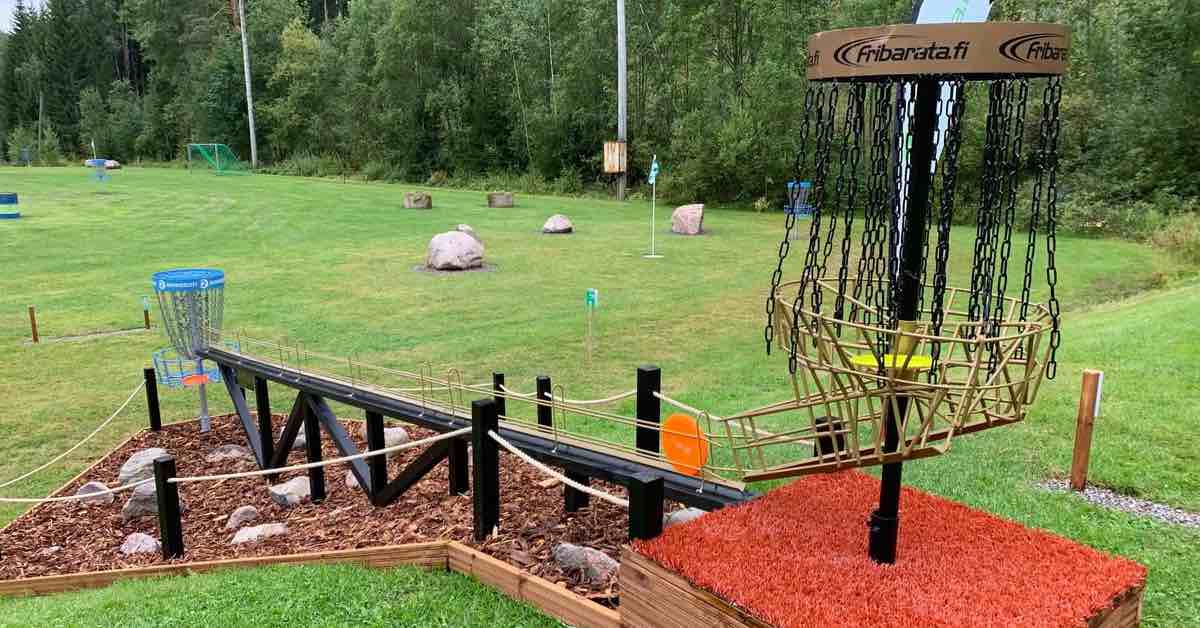 Extraordinary Disc Golf Courses Lakisto Frisbeepark, Espoo, Finland