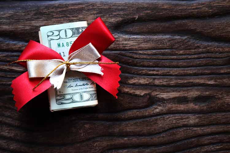 money tips for the holidays