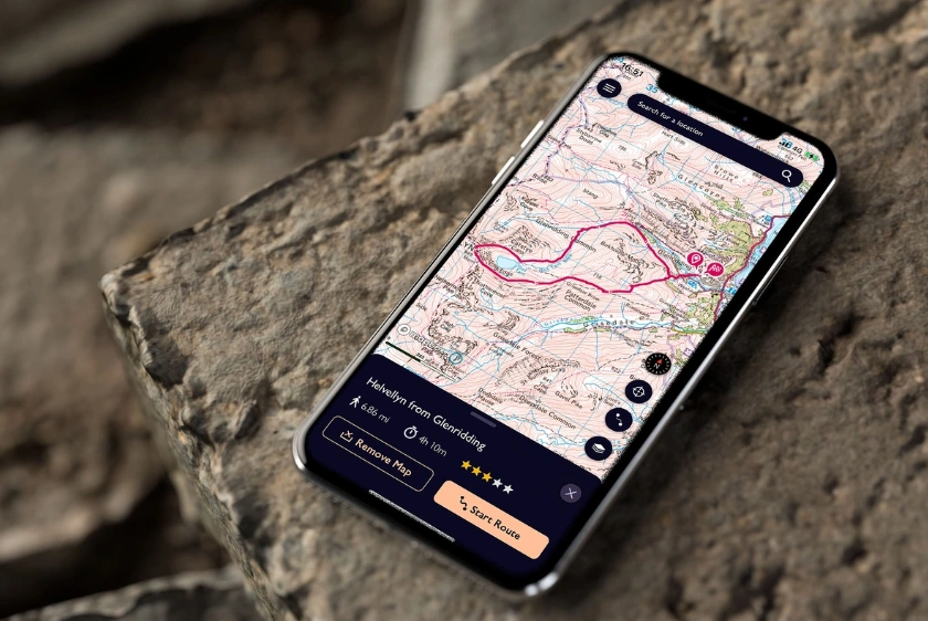 OS maps on a phone provided by www.hikingphotographer.uk