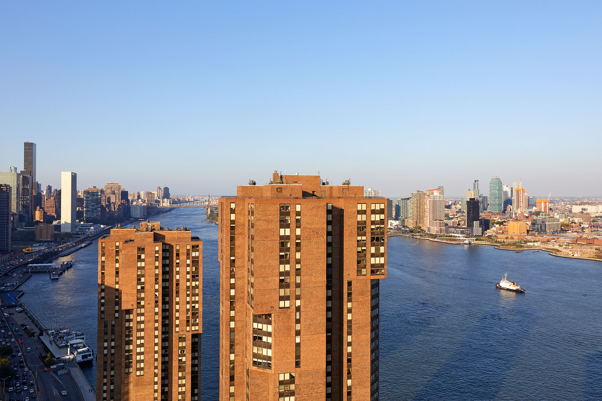 Apartment Complexes In NYC - Waterside Plaza - Kips Bay