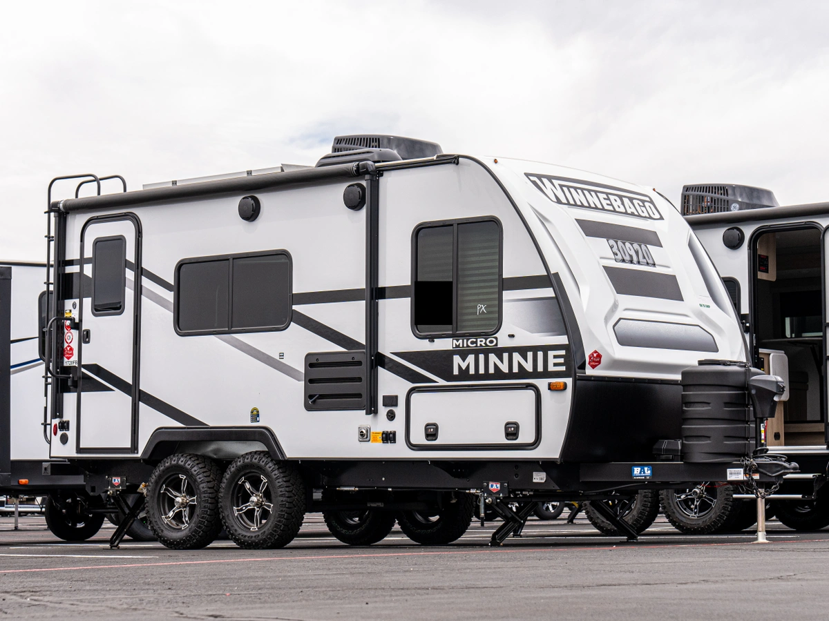 Exploring the Types of Towable RVs: Travel Trailers, Fifth Wheels, and ...