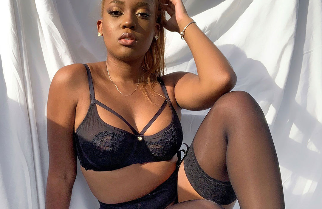 How to Feel More Confident in Sexy Lingerie