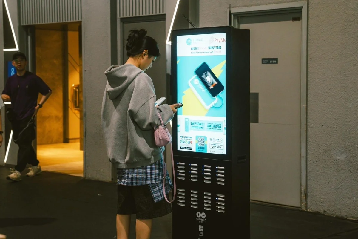 No photo description available.