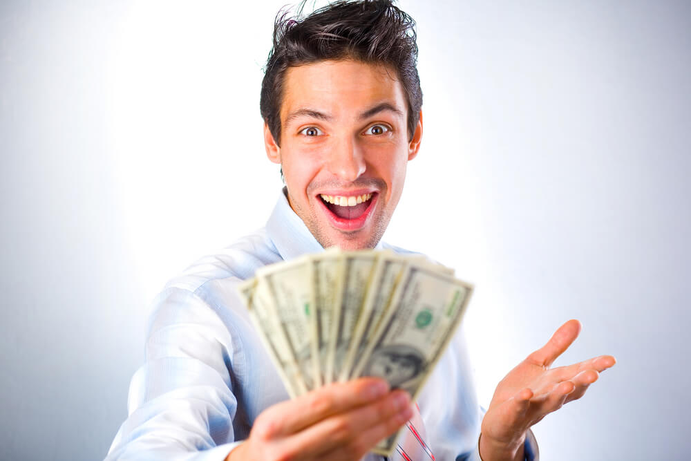 man got cash with easy title loans online