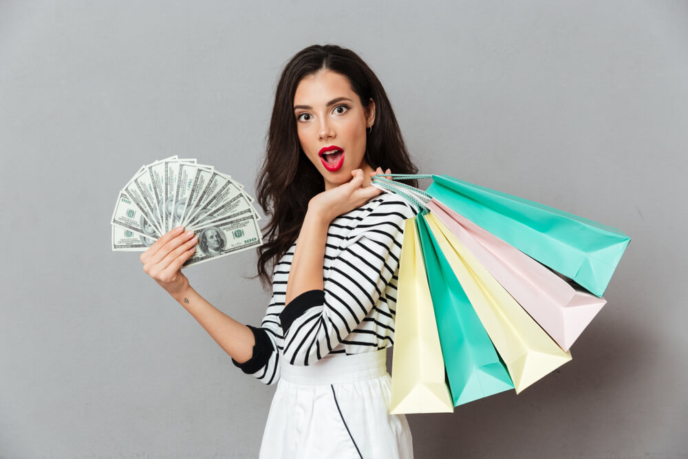 woman follows top notch ways to spend money