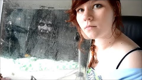 creepy-mirror.jpg