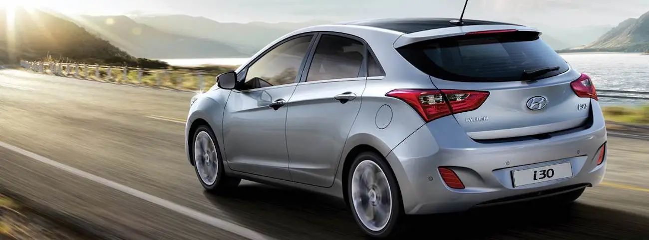 Carros na Web, Hyundai i30 1.6 2013