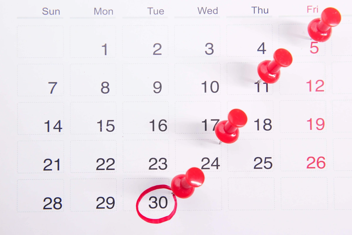 A photo of a calendar, representing online scheduling tools. Unfortunately, many businesses make appointment scheduling errors.