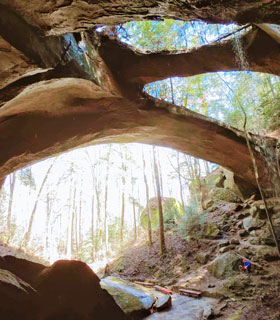 Natural bridge rock formation in Alabama