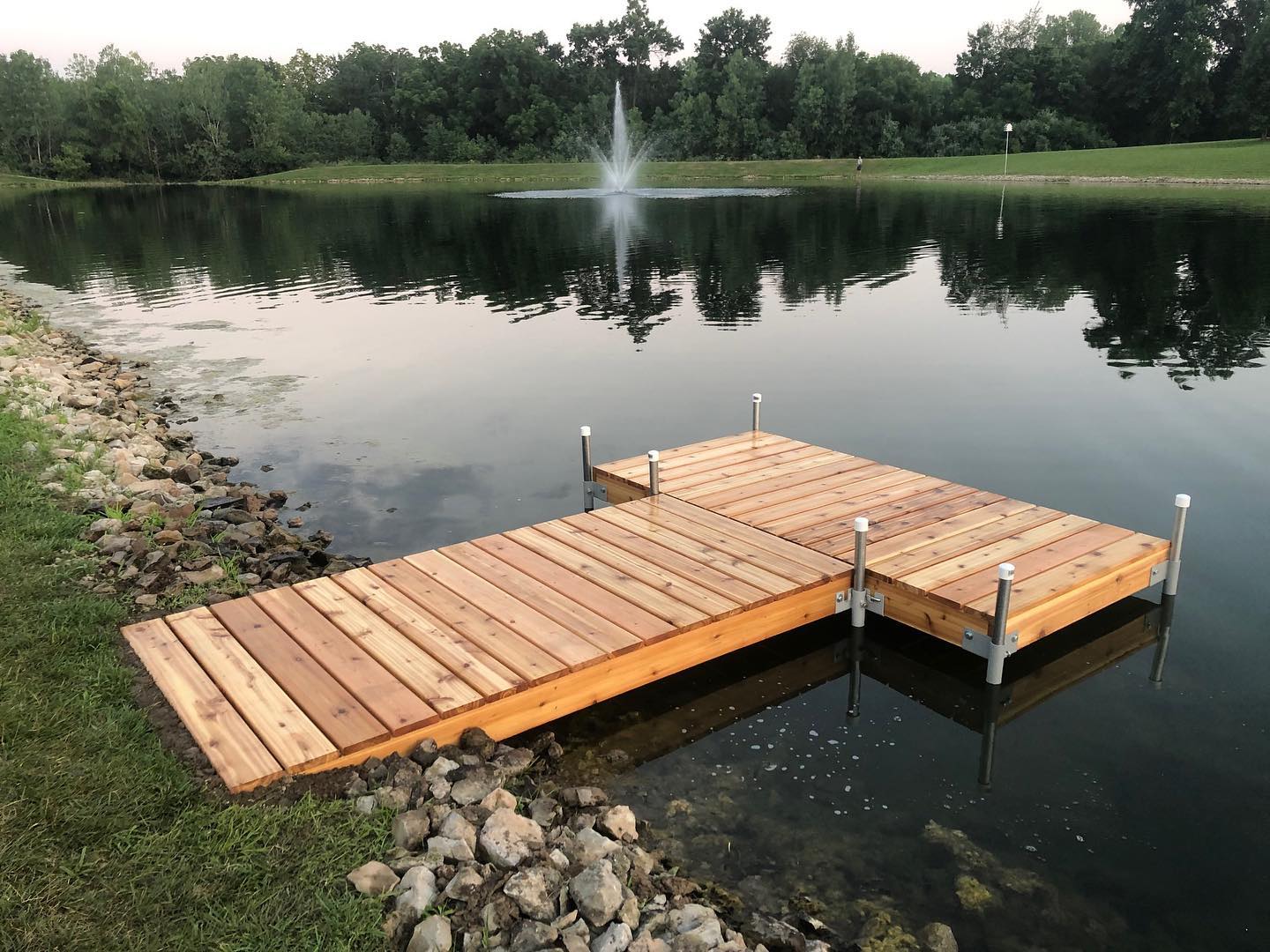 Dockside Assistance: Different Types of Boat Docks