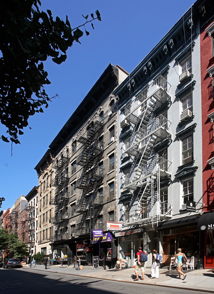 Apartment Complexes In NYC - Sullivan Mews - SoHo
