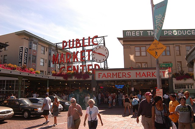 SeattlePike-place-marketWikimedia.jpg