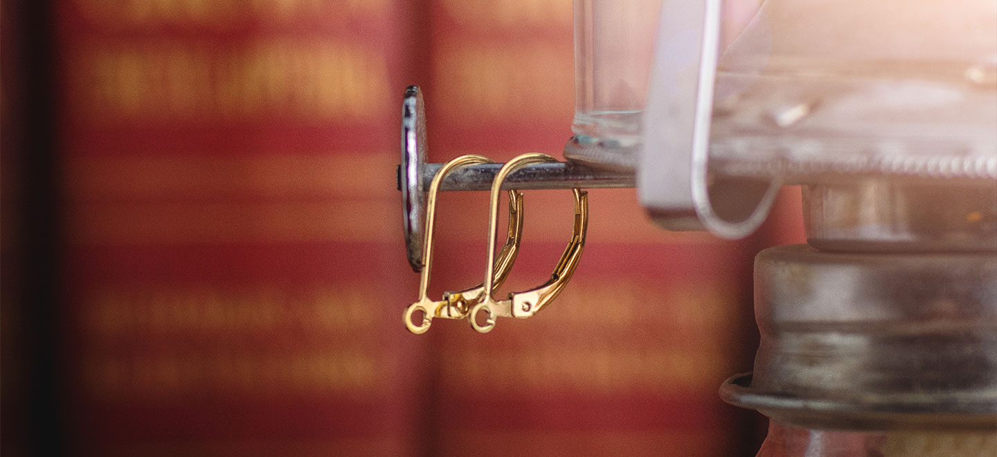 Our guide to earring findings is a complete glossary of terms for earring component parts. Learn the different options available for making earrings.