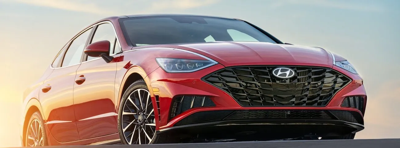 HYUNDAI SONATA N LINE: EL DEPORTIVO FAMILIAR MEDIANO QUE SE ABRE