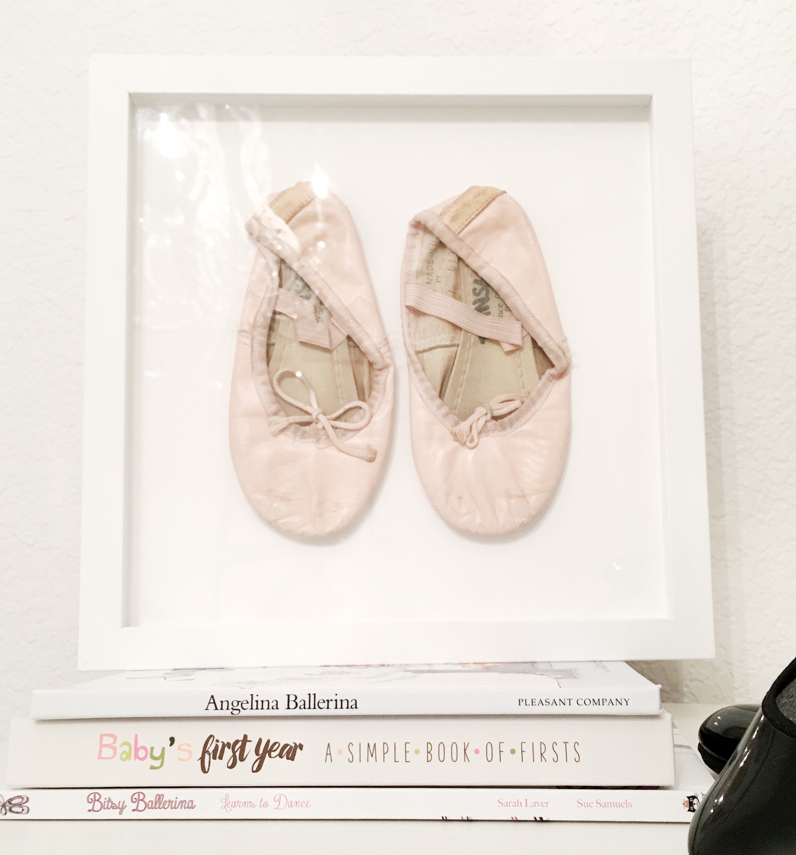 baby pointe shoes