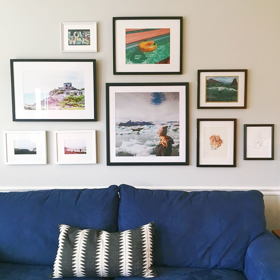 How To Choose The Right Frame For Your Wall Color