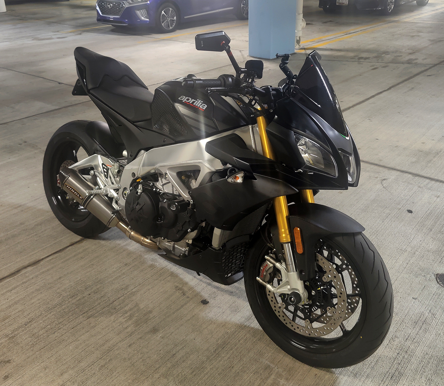 KEVIN LEE-s 2020 Aprilia Tuono V4 1100 RR.jpg