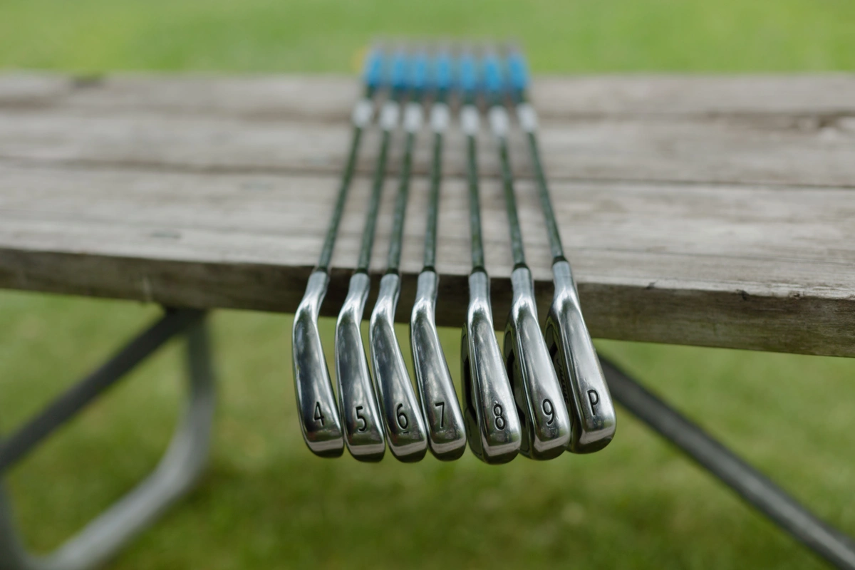 From Garage to Green Fees: Your Guide to Selling Used Golf Clubs Online