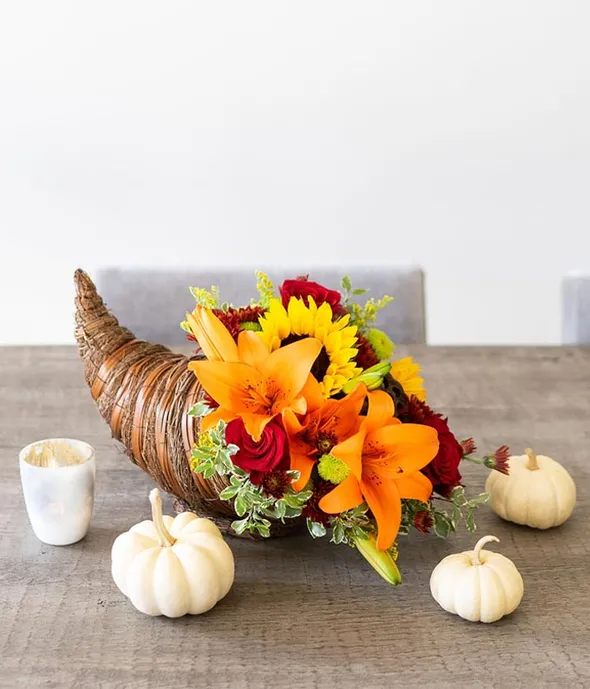 cornucopia flower centerpiece