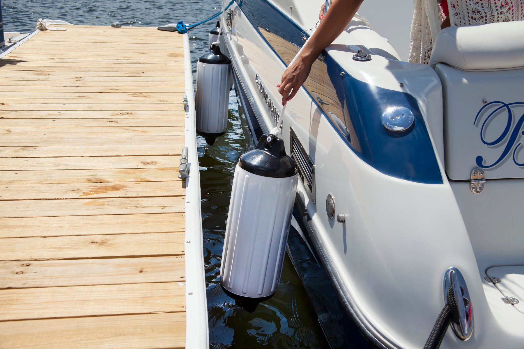 Dock Bumpers and Fenders: Protecting your Boat from the Dock –