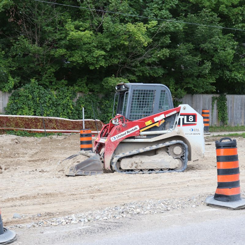 Takeuchi TL8 Compact Track Loader