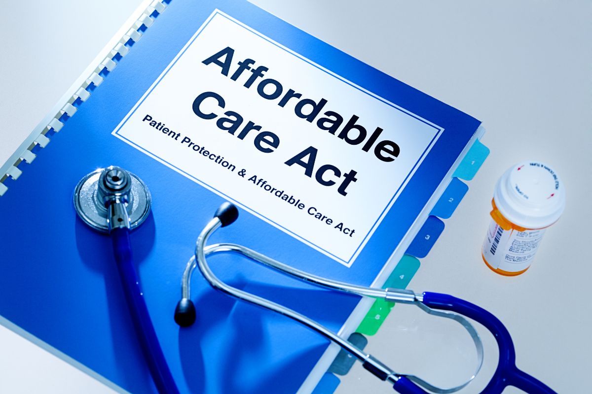 binder with ACA and Medicare rules