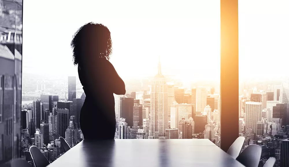 Transformational Leadership for Women -- 4 Things Every Woman Leader Should Do Right Now