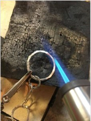 torch soldering silver chain link closed