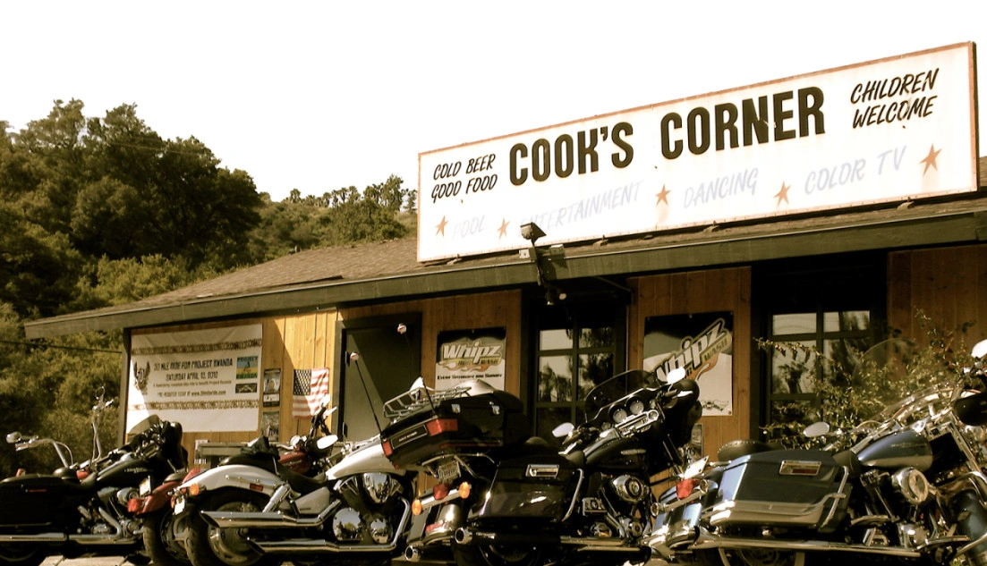 Cooks Corner LA Twisted Road