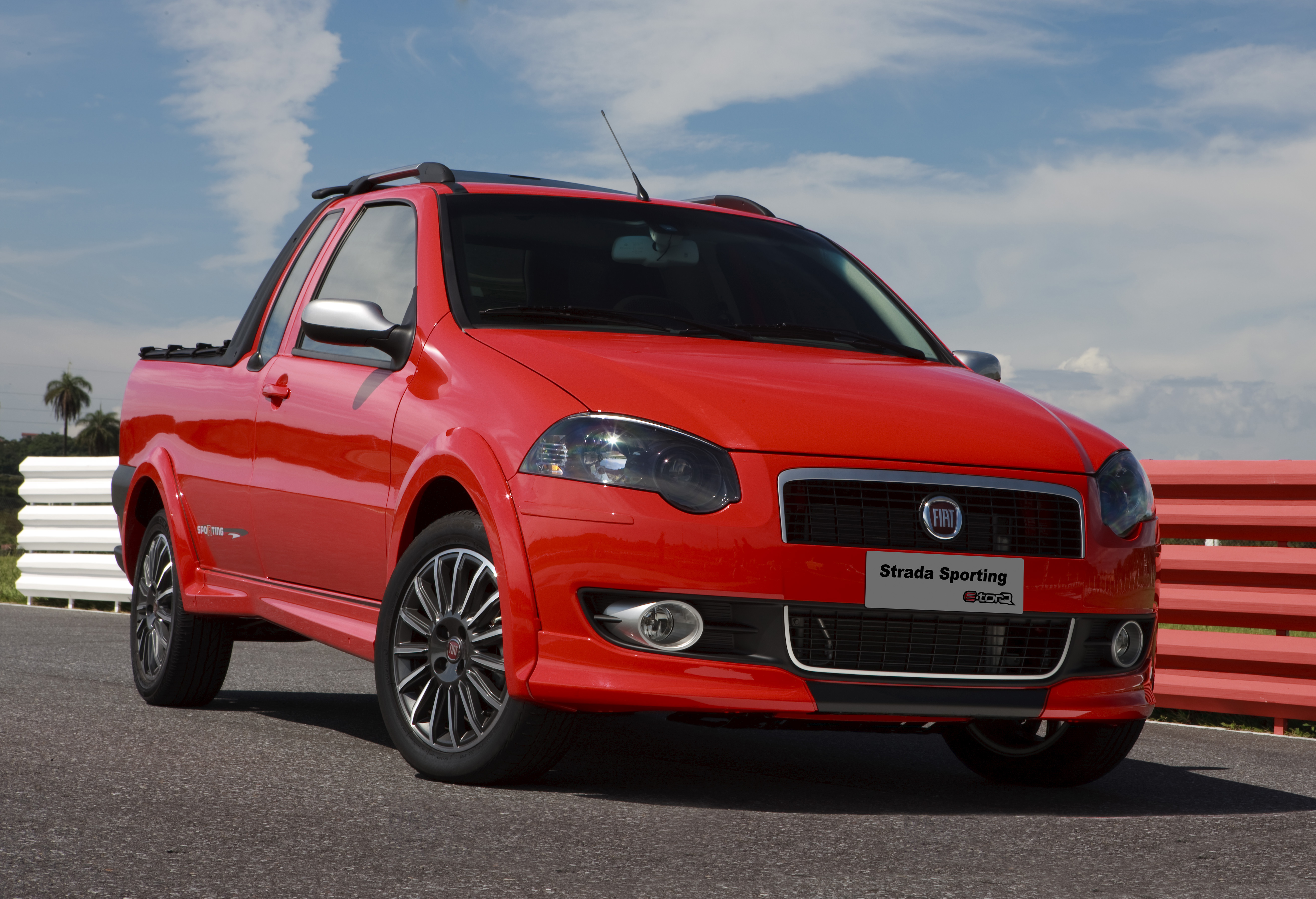 Fiat Strada Sporting 2011