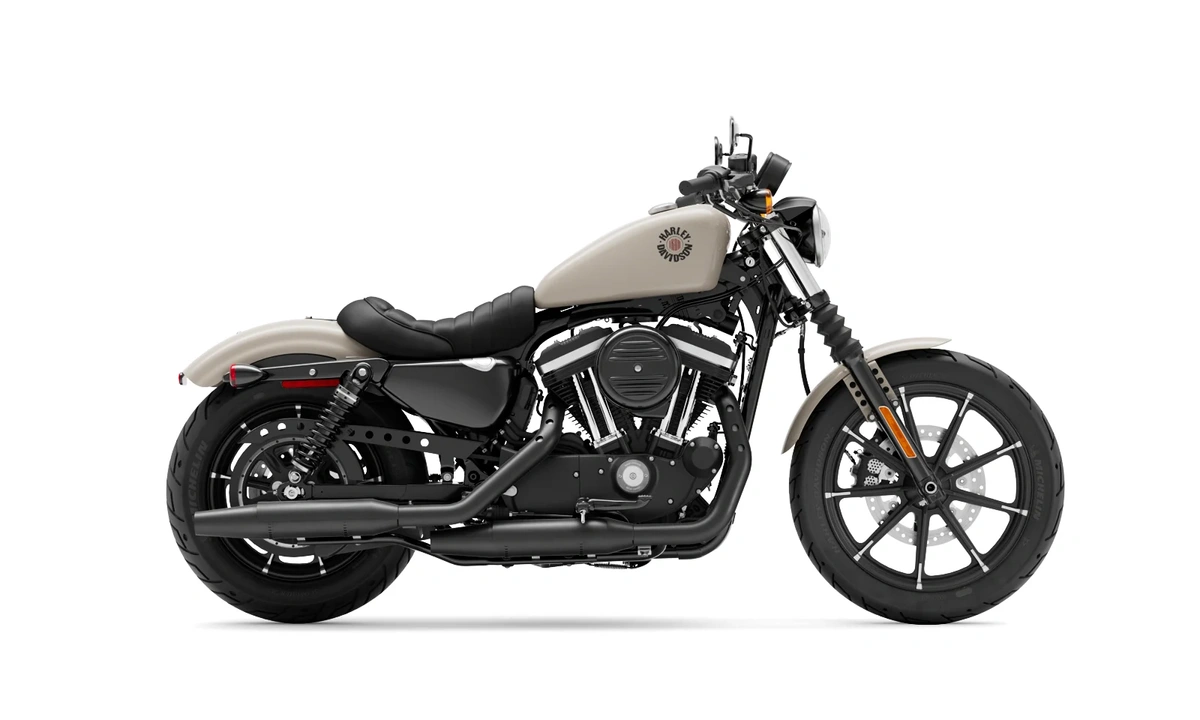 Harley Iron 883
