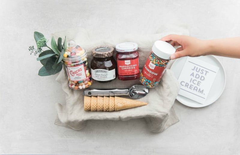 DIY Ice Cream Sundae Hostess Gift