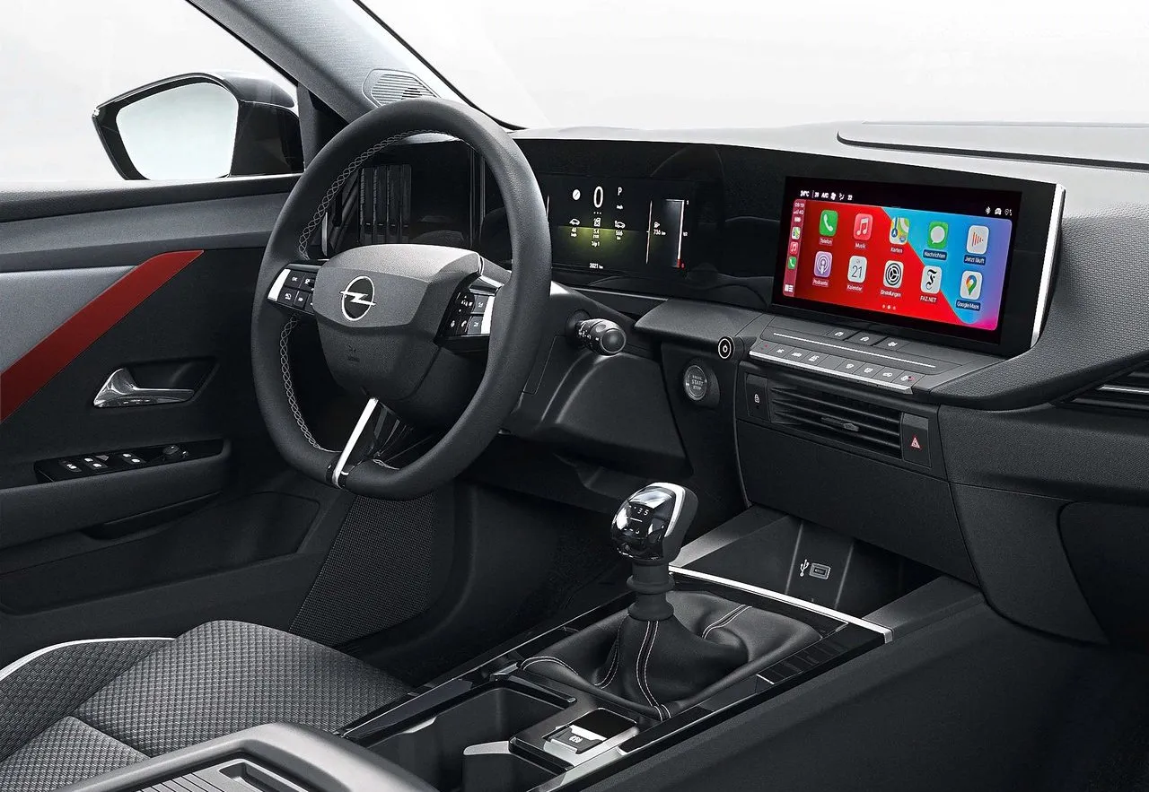 Opel Astra 2022 interior