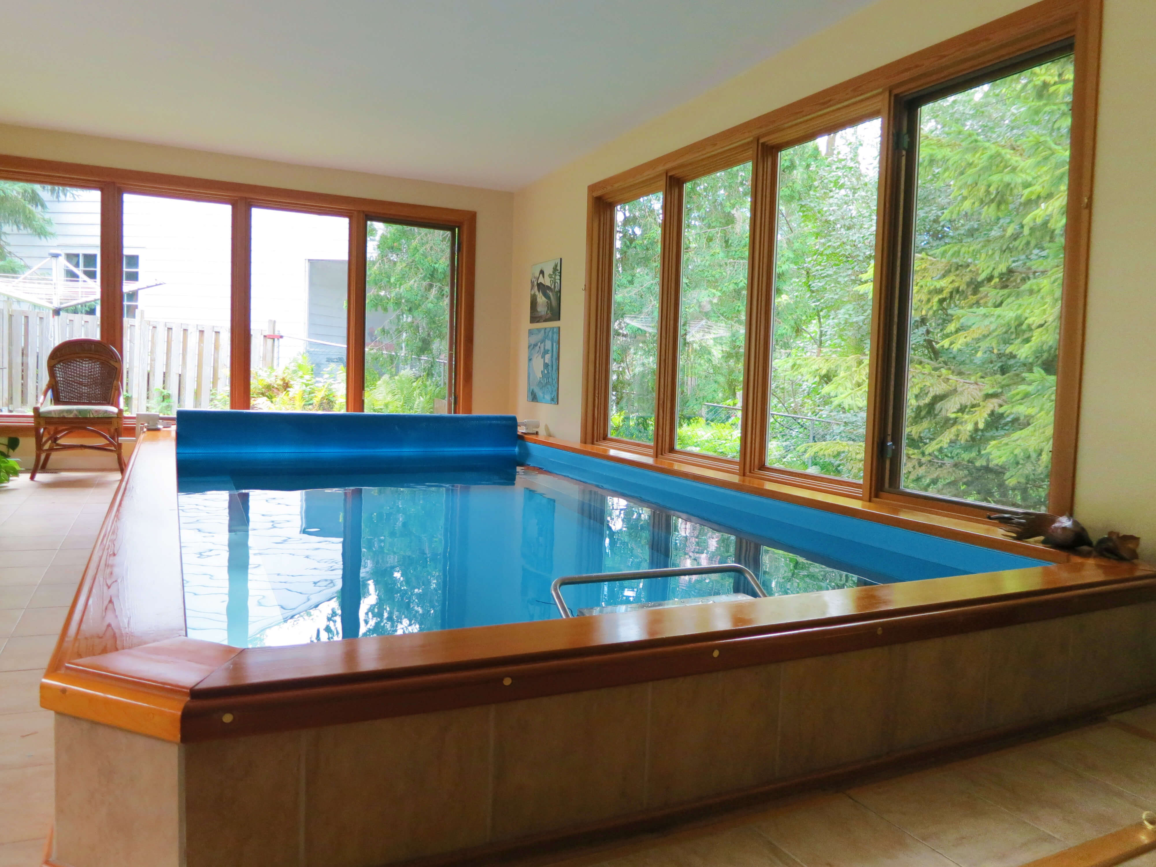 indoor exercise pools