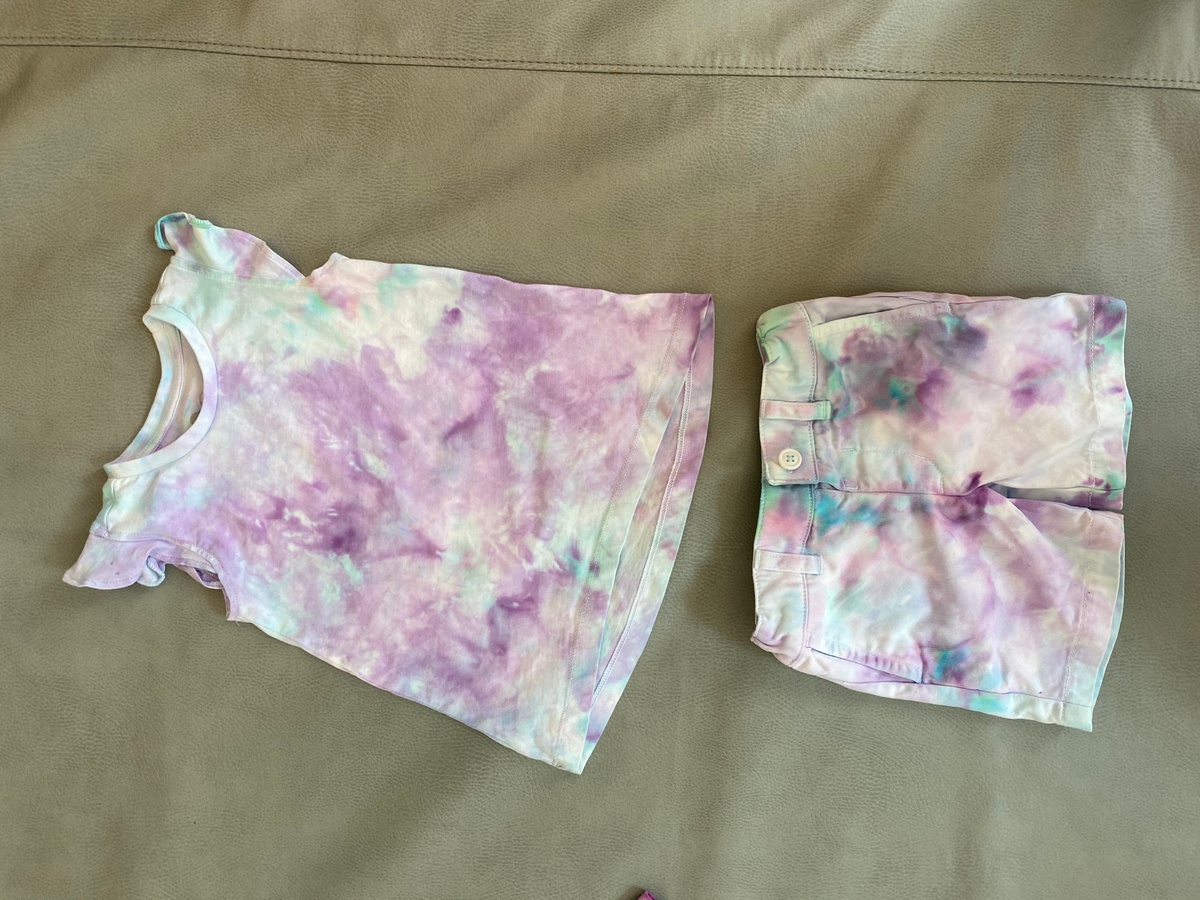 How to Tie Dye Kids Clothes, A Blog By Primary