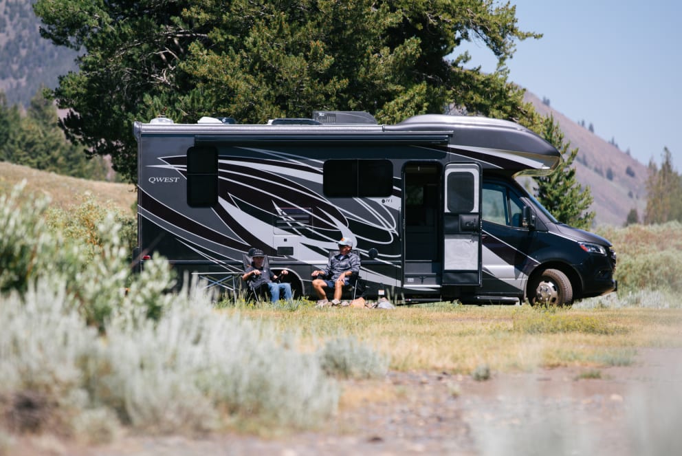 entegra qwest rv in idaho with dad and son